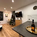 Apartman Du Palais